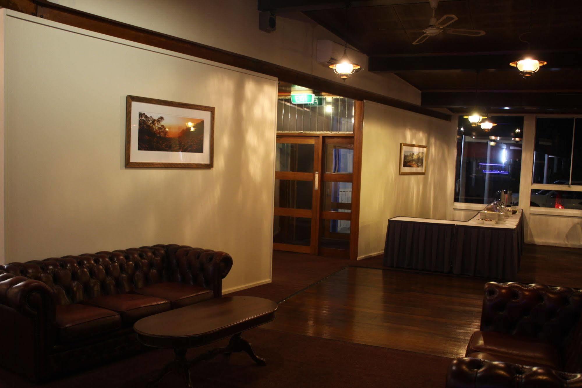 Silver Hills Motel Куинстаун Экстерьер фото