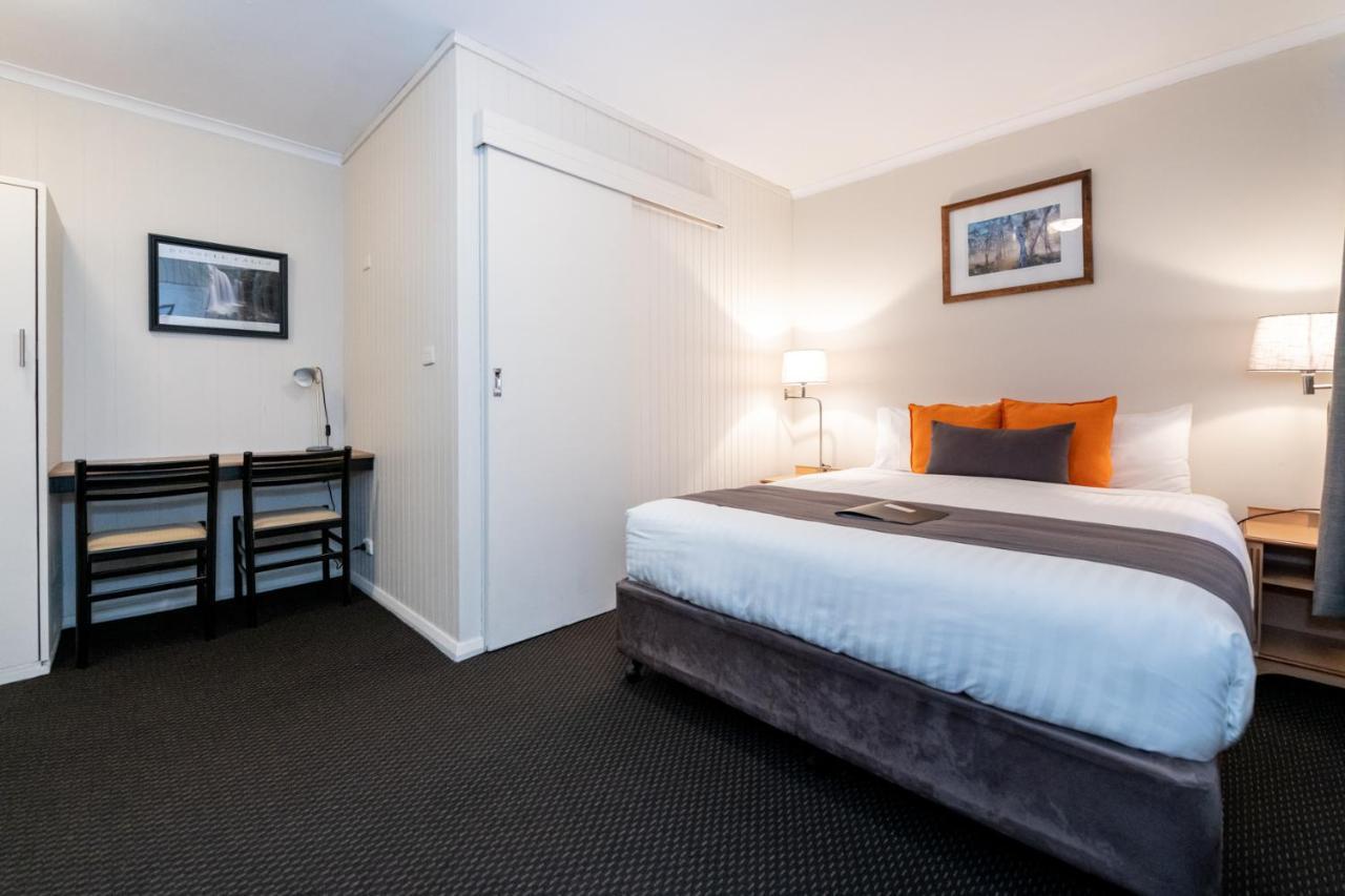 Silver Hills Motel Куинстаун Экстерьер фото